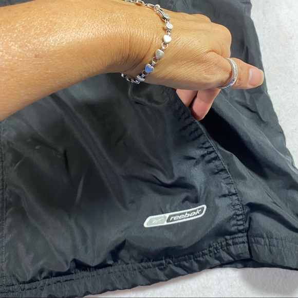 Reebok Jacket Men’s 2XL Zip Lined Jacket pockets Black gray light Windbreaker - Picture 3 of 14